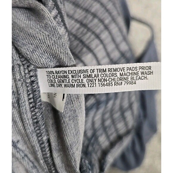 Soma Wknd Jumpsuit 100% Rayon Stripe Stone Blue Wash Pocket Women’s Size S - Picture 6 of 10